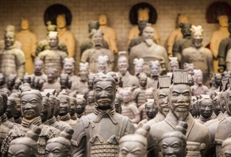 Xi'an Terracotta - grey statues lot